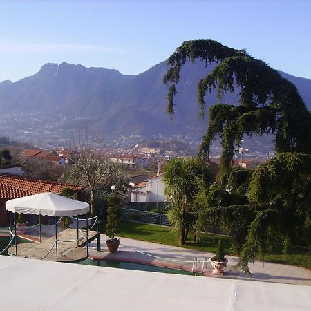 Hotel Diecimare Cava deʼ Tirreni Exterior foto